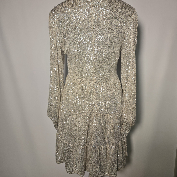 Hem & Thread Sequin Cocktail Dress Champagne Gold Long Sleeve Small NWT Party - Picture 3 of 8